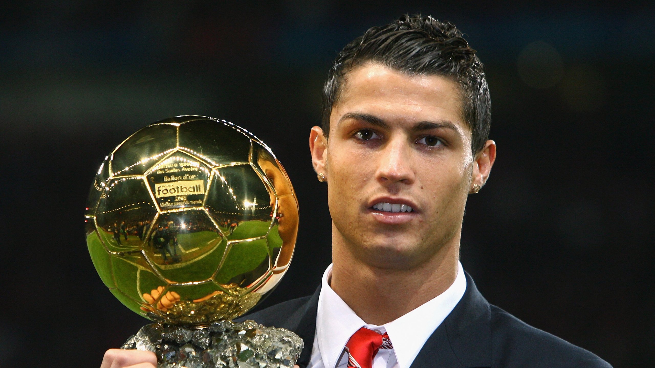 乐鱼电竞-国家队战绩为何无法匹配投入，进不了国家队